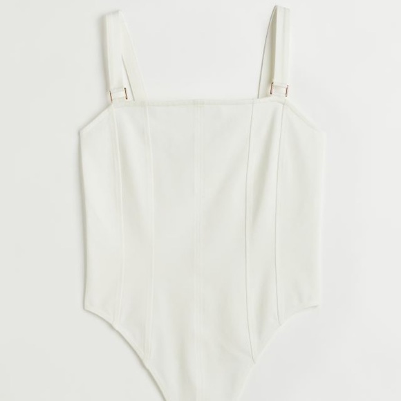 NWT H&M Bodysuit - Picture 4 of 7
